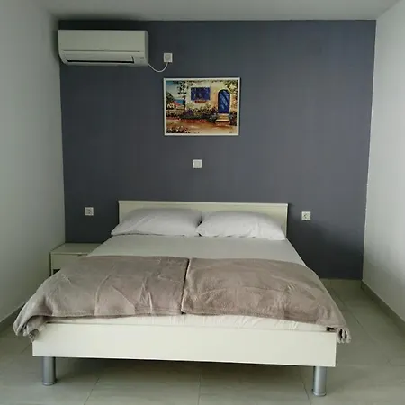 Colic Apartmán *