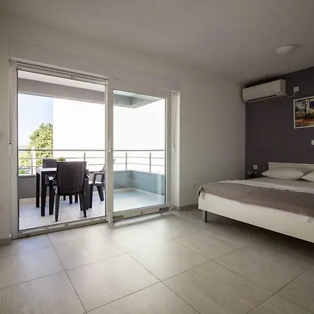 Colic Apartmán