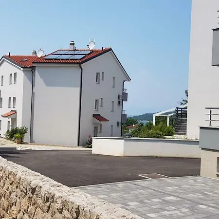 Colic Apartmán *