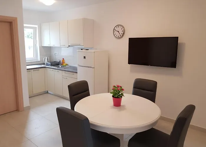 Colic Apartmán Njivice